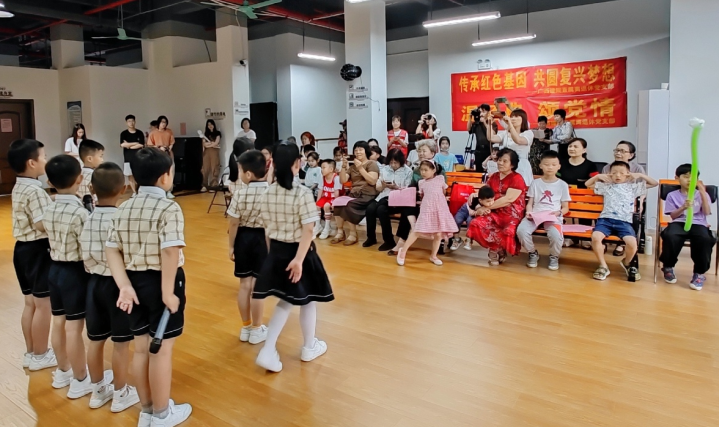 經(jīng)典誦讀活動